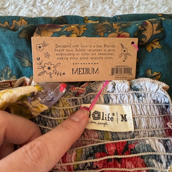 NWT - NATURAL LIFE Teal and Pink Floral Jumpsuit. Women’s size M. - Picture 3 of 8